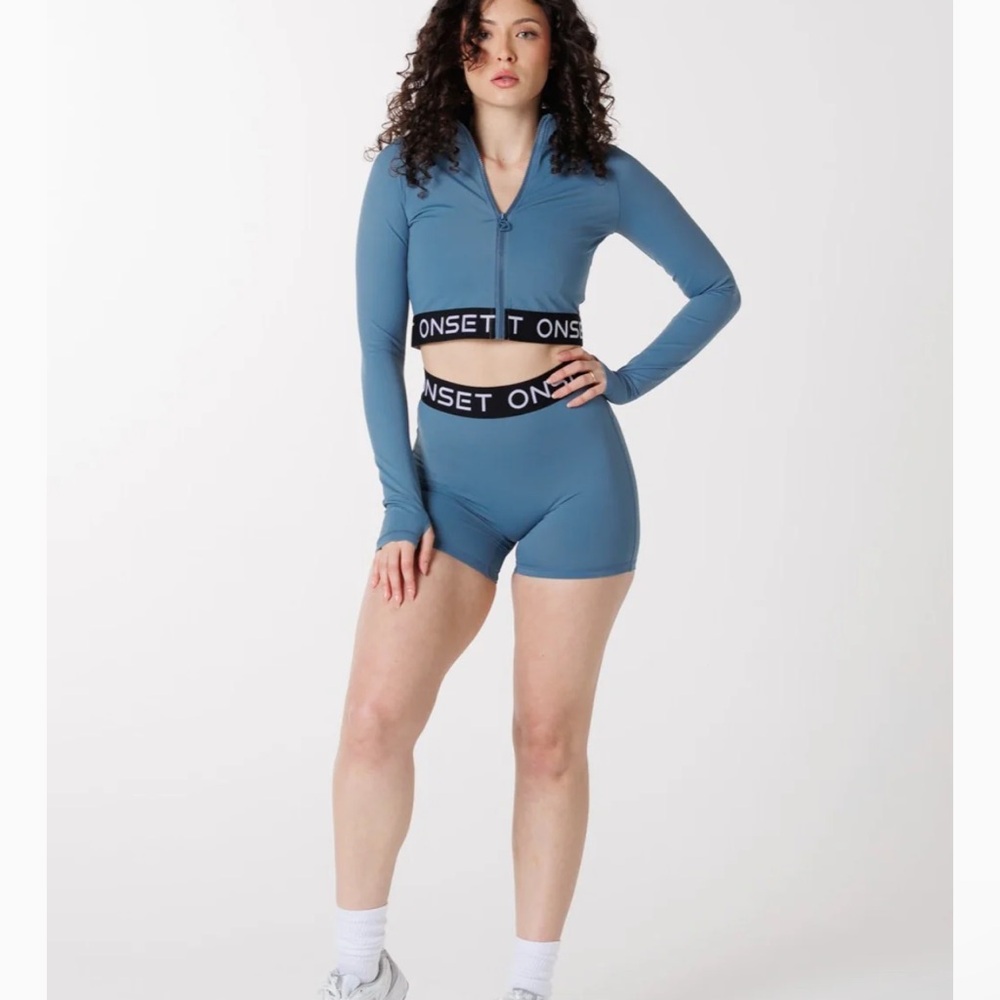 ONSET Band Cropped Jacket